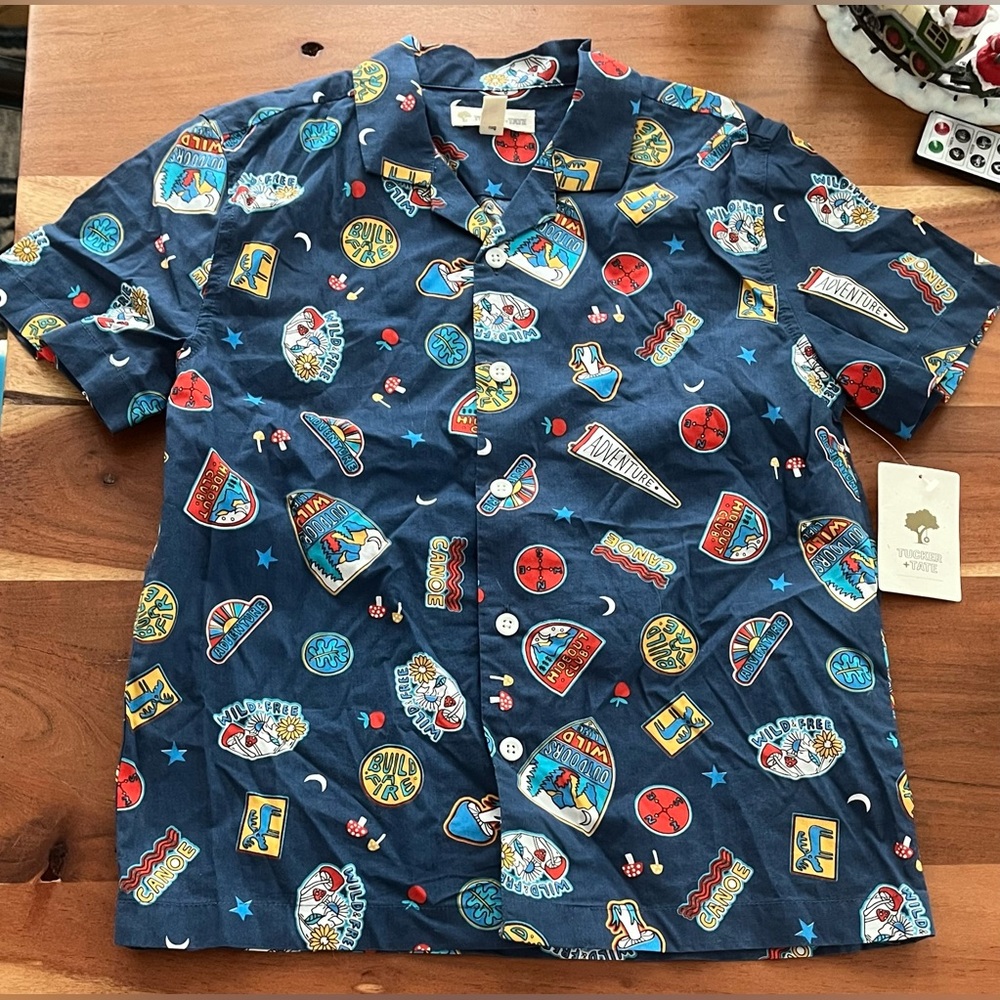 NWT Tucker + Tate Kids' Print Button-Up Camp Shirt in Navy Blue - Size 6